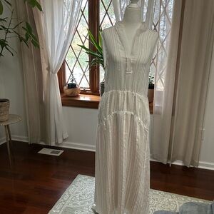 Vince Cream Textured Fabric